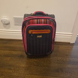 Carry On Suit Case 