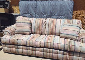 Free Vintage Sleeper Sofa