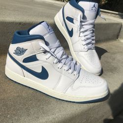 NIKE AIR JORDAN’s 