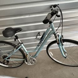 Diamondback “Girls” Cruiser