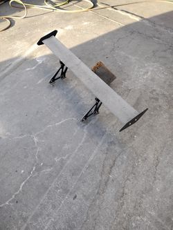 Spoiler wing