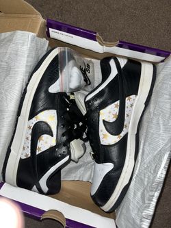 Supreme Nike Dunks