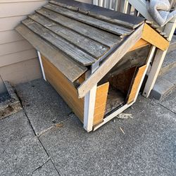 Free Dog House