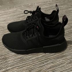 NMD_R1 Primeblue Shoes, Swift Run X Shoes