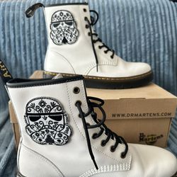 ZAVALA Custom Dr. Martens Size 10 Women 