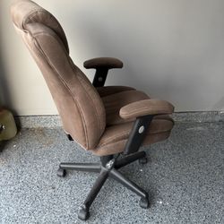 Office Swivel Chair