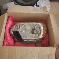 2012 Toyota Tacoma Headlights 