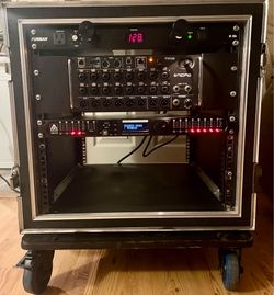 DJ Mixer Rack Case with all mixer accessories