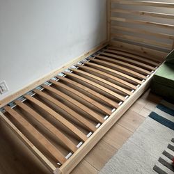 Twin Sized wood TARVA Bedframe With Slats 