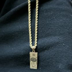 14k Solid Gold Chain W 10k Solid Gold pendant