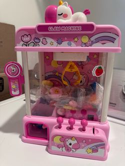 Girl claw machine