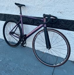Fixie Bike (State bike co) Black Label V2
