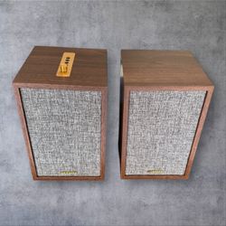  Crosley S200A-WA 4" Active Powered Bluetooth Stereo Speakers in Walnut finish