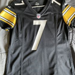 Woman’s NFL Jersey