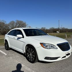 2013 Chrysler 200 S