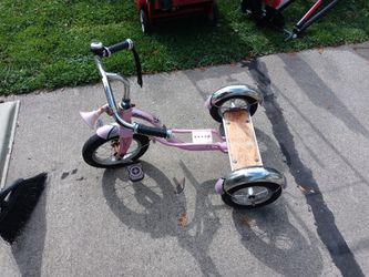 Schwinn tricycle pink