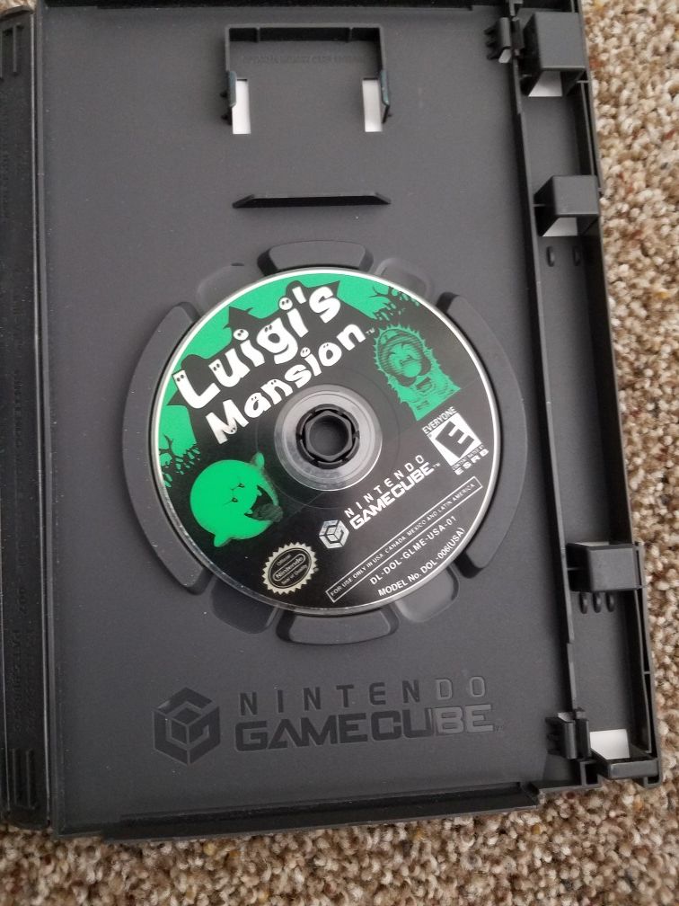 Luigi mansion for game cube