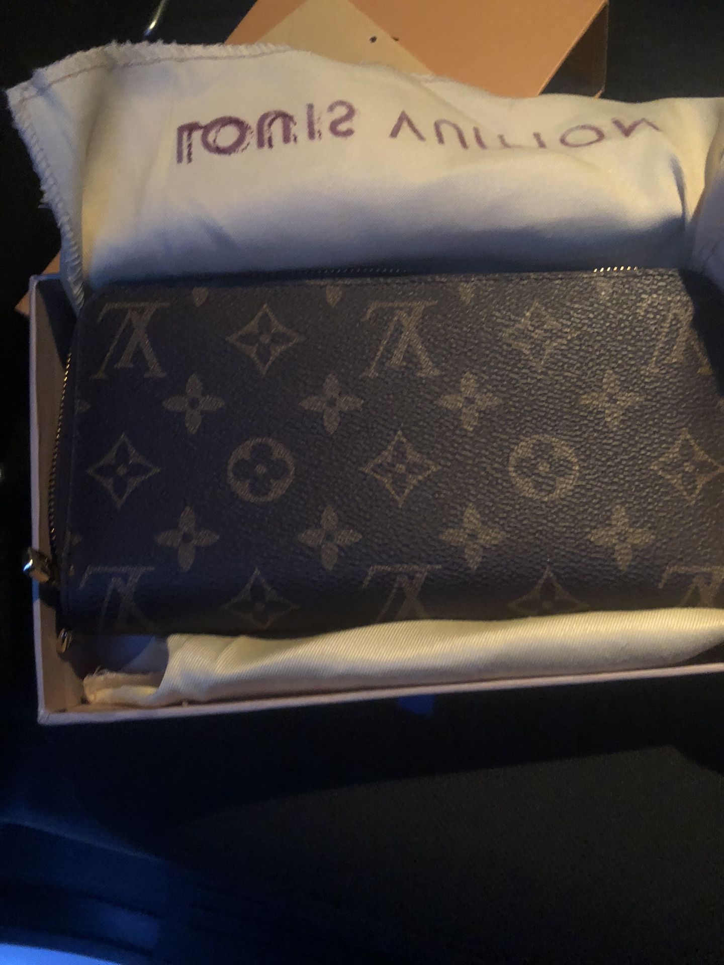 Louis Vuitton Wallet Brand New Never Used