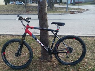 GT avalanche 0.0 for Sale in Hanover Park IL OfferUp