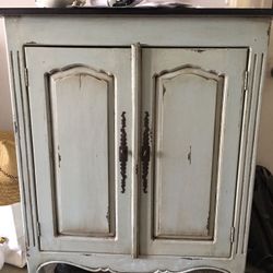 Blue standing Cabinet