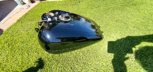 99 FXDX Gas Tank  