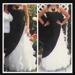 beautiful black/white prom dress size medium
