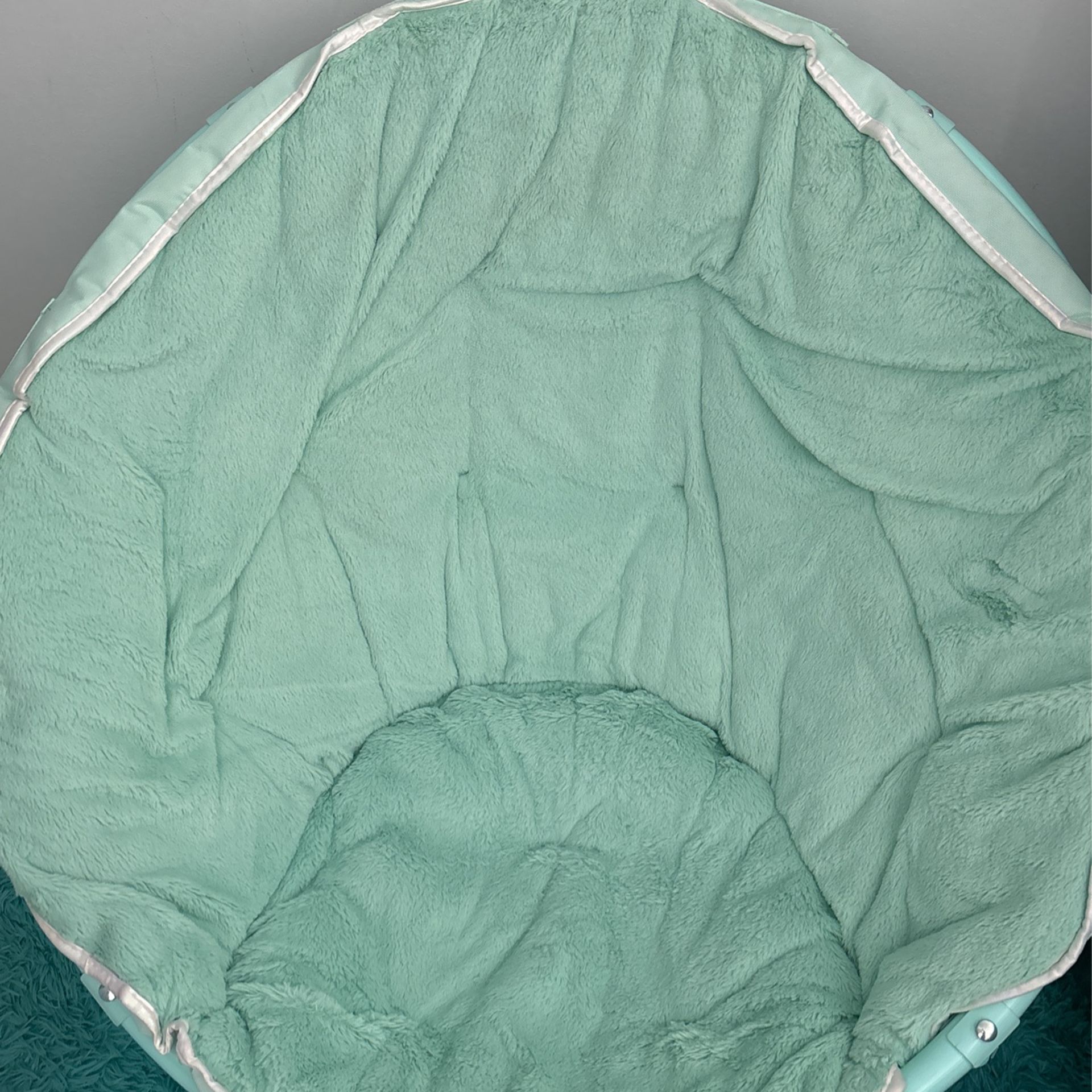 Saucer Chair