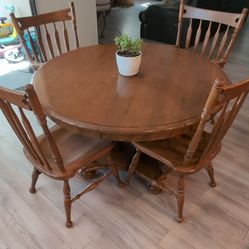 Dining set