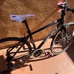Mountain Bike, 29” Wheels - Excellent Condition