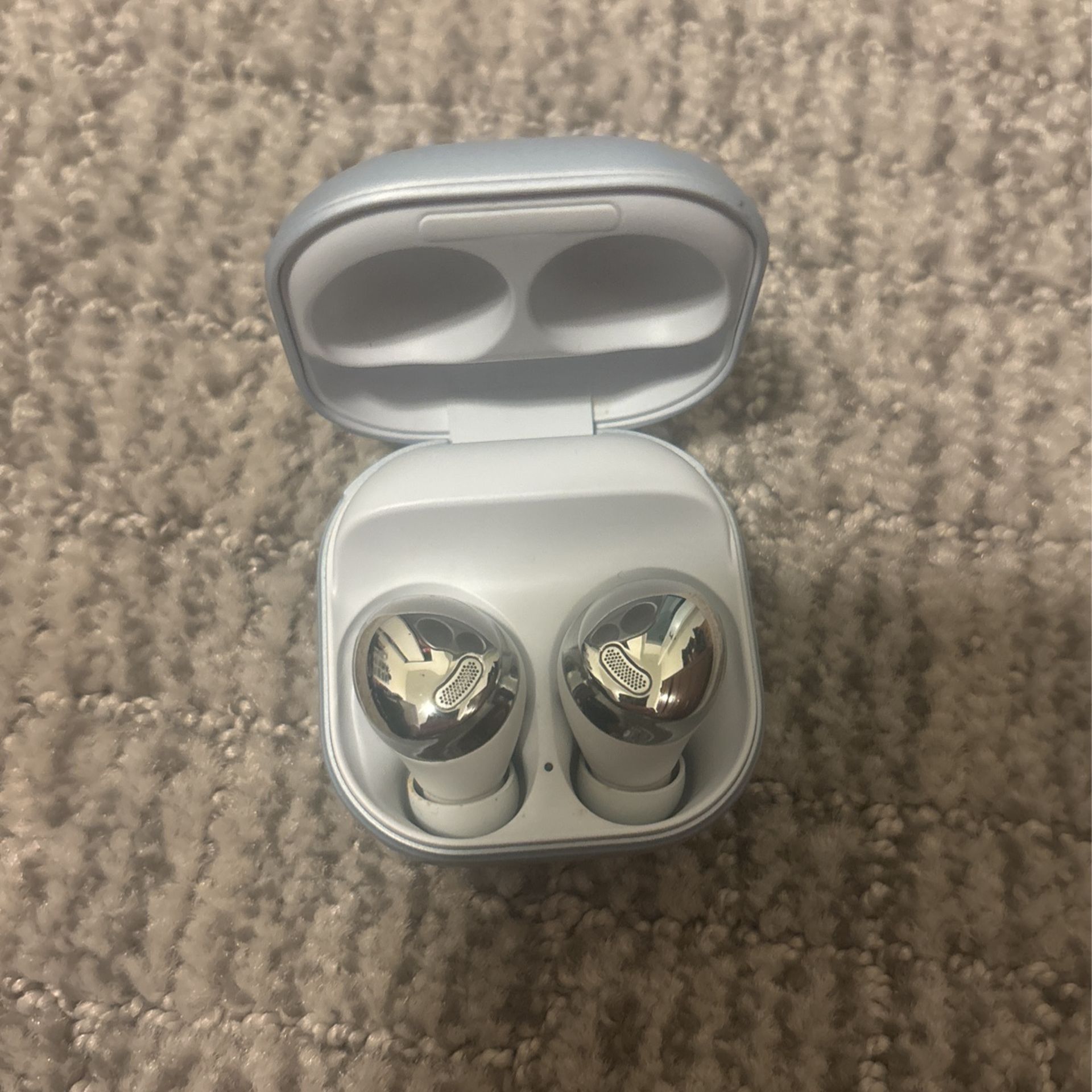 Samsung Wireless Earbuds