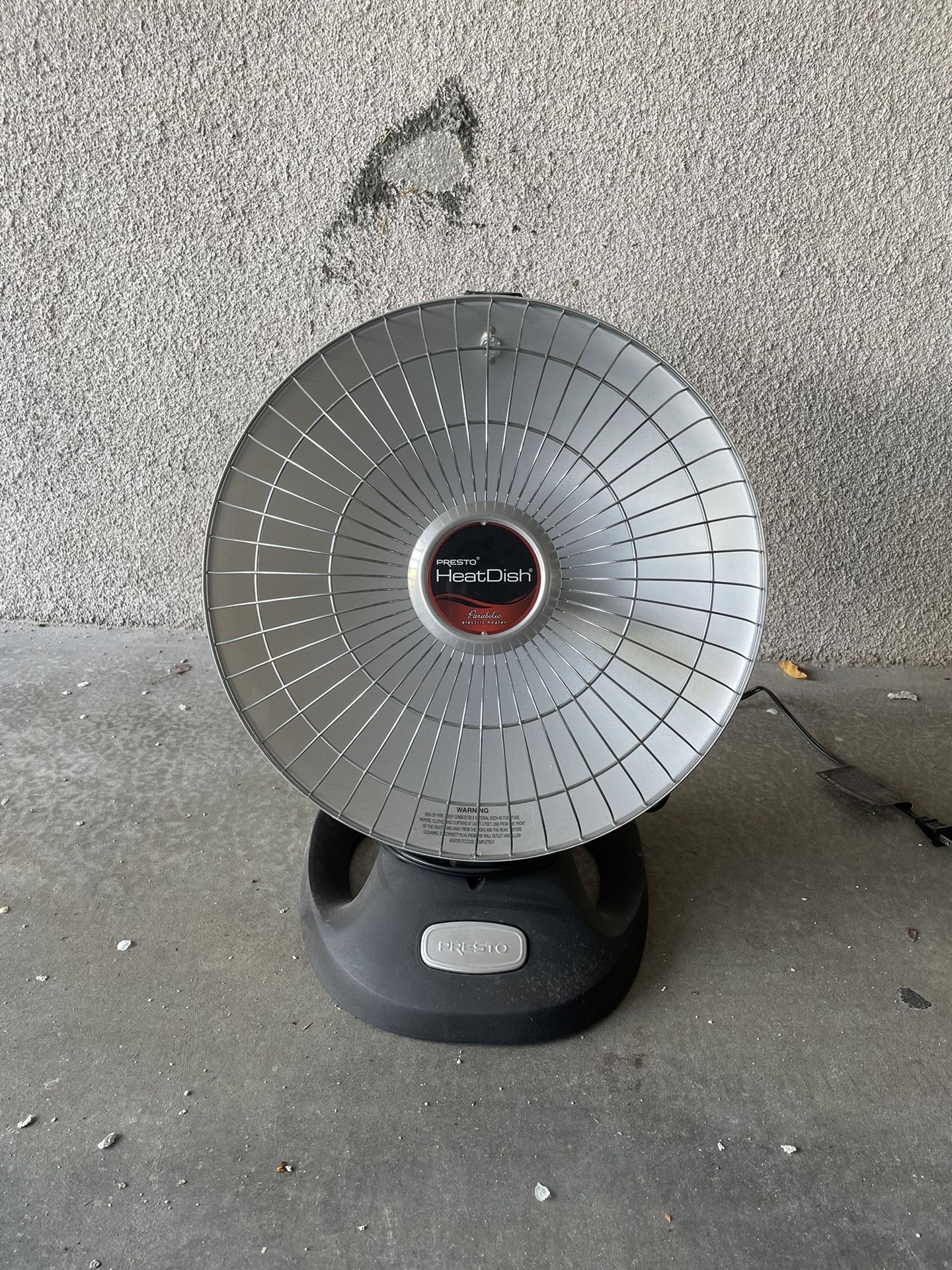Presto Heat Dish Space Heater