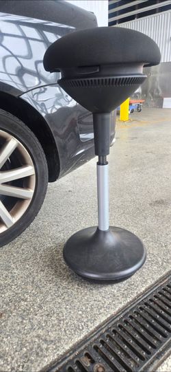Ergonomic Active Sitting Balance Stool