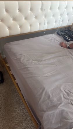 Queen sized mattress for sale
