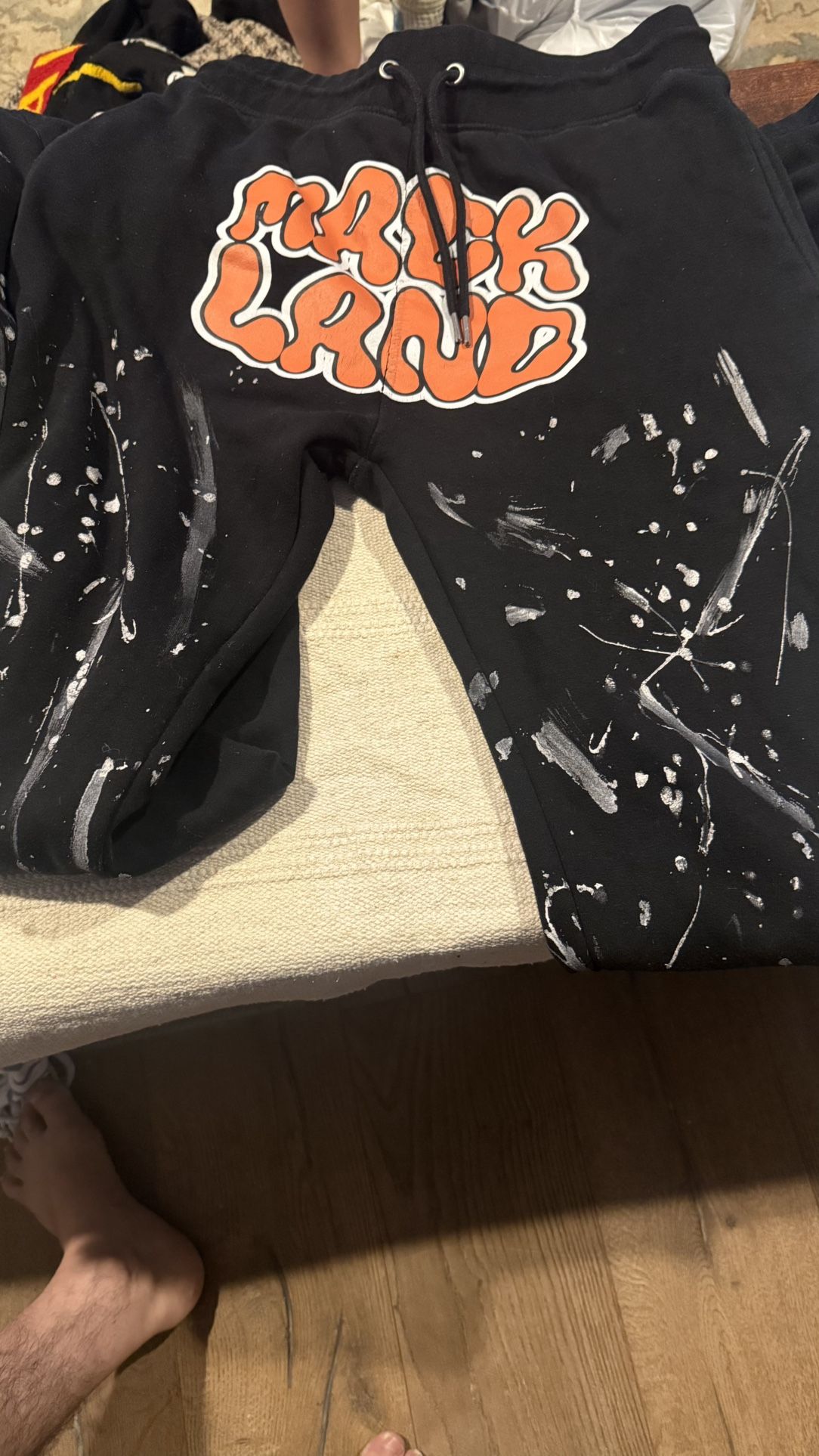 Evolution Sweats Medium