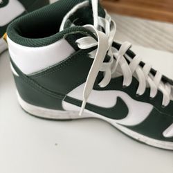 Mens Nike Dunks Size 9