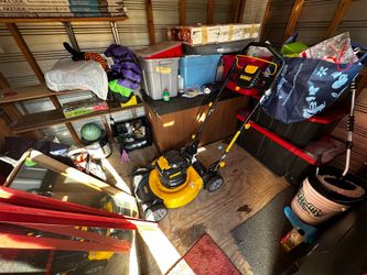 Dewalt battery operated lawnmower