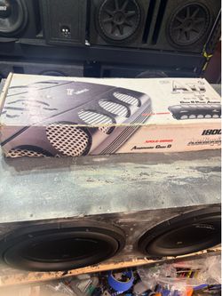 New in box Audiopipe 1800 watt rms bass amp