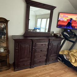 King Bedroom Furniture 