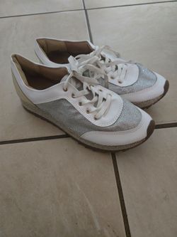 Tennis 8