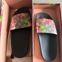 Gucci Blooms Supreme Sliders Size 9