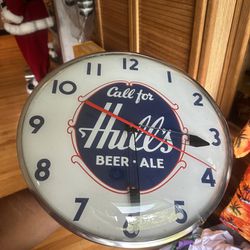 Hulls Beer Ale Clock Lighted! Vintage Real Clean 