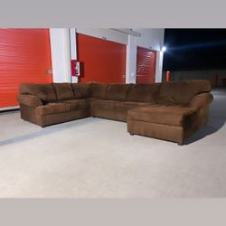 Brown 3 Piece Sectional Ashley Furniture Couch With Chaise Sala