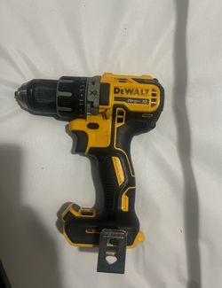 DEWALT XR drill