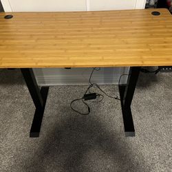 Adjustable Standing Desk