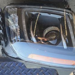 Headlights KIA Telluride 2020-2022 Original 