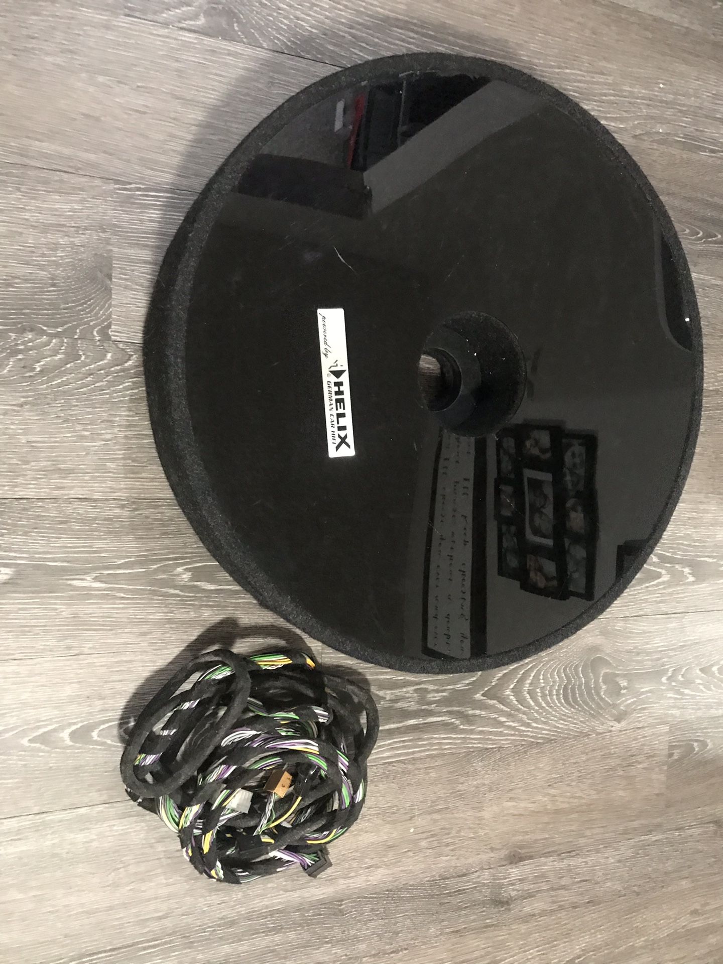 Helix subwoofer for 20152018 mk7 vw golf / gti for Sale in Hialeah, FL