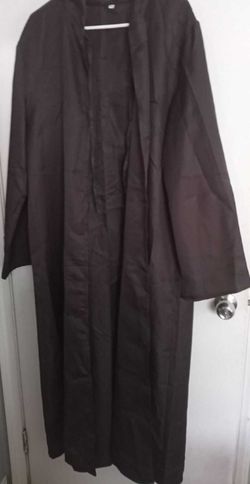 Brand new 🎃 Halloween 👻 men's brown cape with hood size XL