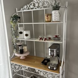 ✨ Vintage Farmhouse Inspired White And Oak Baker’s Rack / Coffee Bar / Display Shelf 