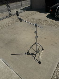 Pearl boom cymbal stand