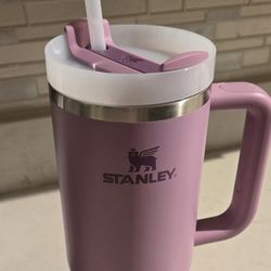 Stanley quencher 40 oz